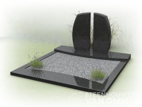 Familiegraf met letterplaat in twee gedeelten